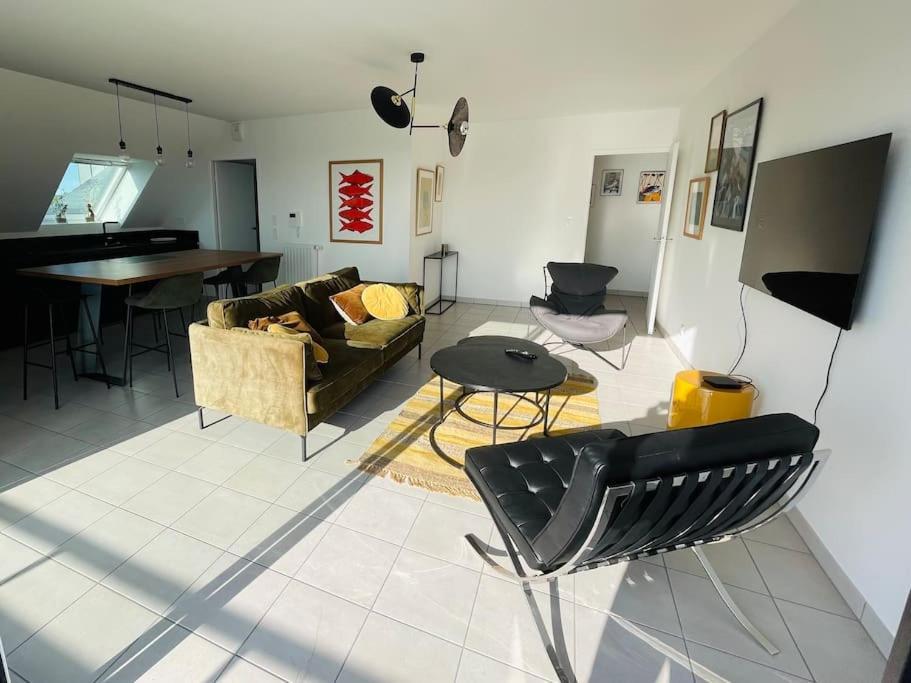 Appartement Lumineux Et Spacieux, Terrasse Et Parking Prive Concarneau Kültér fotó
