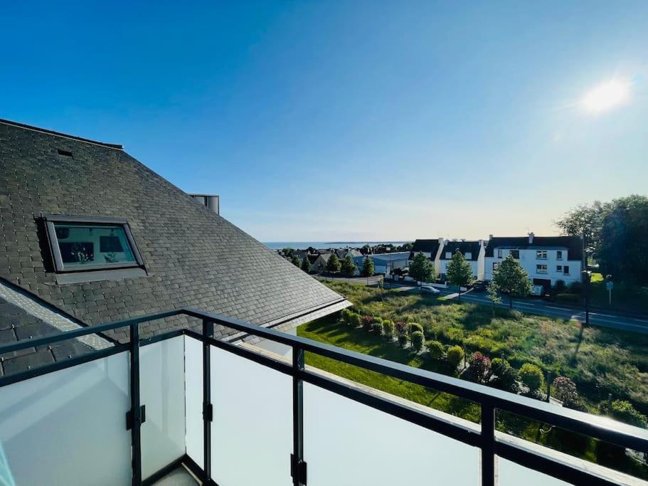 Appartement Lumineux Et Spacieux, Terrasse Et Parking Prive Concarneau Kültér fotó